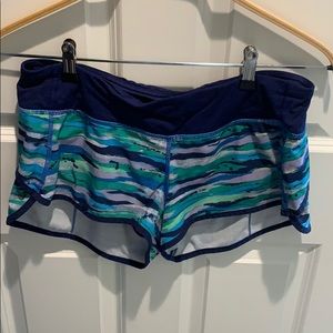 Speed up short 2.5 Lululemon